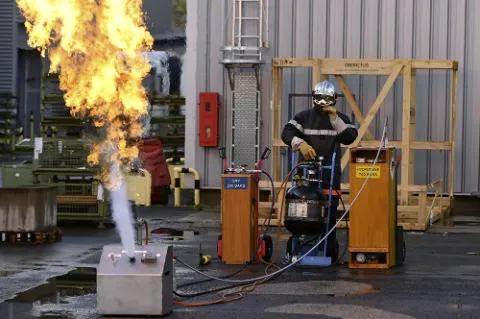 Incendie et explosion. Incendie et explosion - Risques - INRS