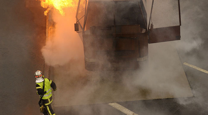 Dossier (HST n° 282) : Incendie, explosion : désamorcer les risques