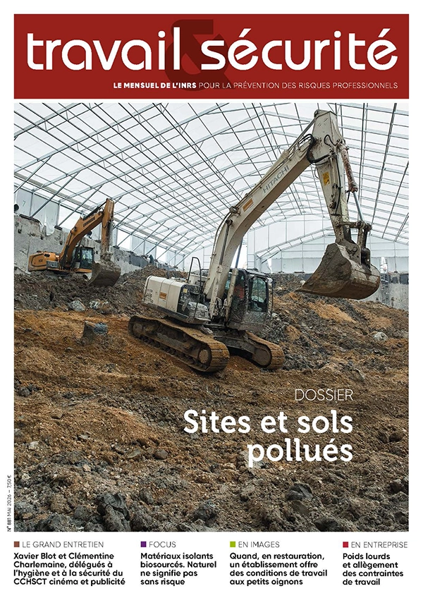  Couverture TS 881