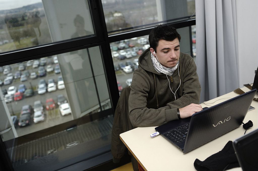 ENSIACET: Ecole Nationale Supérieure des Ingénieurs en Arts Chimiques et Technologiques. 